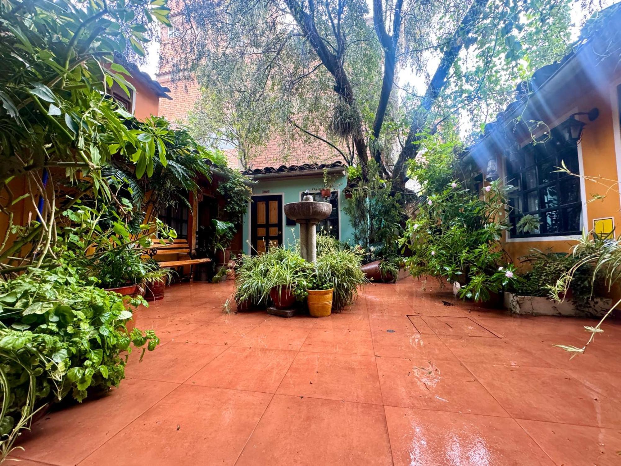 Hotel Churup Huaraz  Exterior photo